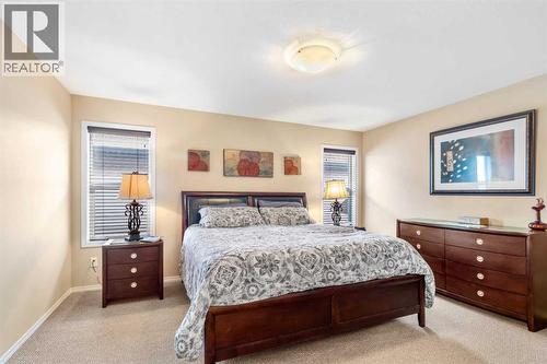 22 Morton Close, Penhold, AB - Indoor Photo Showing Bedroom