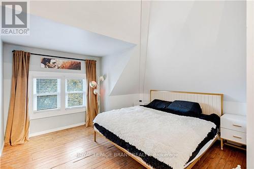 134 Sherman Avenue S, Hamilton, ON - Indoor Photo Showing Bedroom