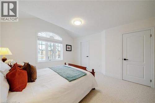 165 Alison Crescent, Oakville, ON - Indoor Photo Showing Bedroom