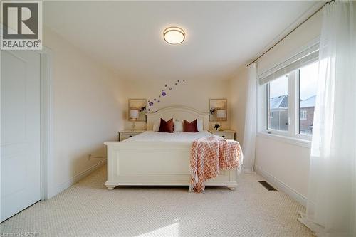 165 Alison Crescent, Oakville, ON - Indoor Photo Showing Bedroom