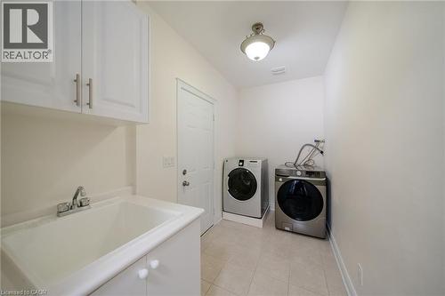 165 Alison Crescent, Oakville, ON - Indoor Photo Showing Laundry Room