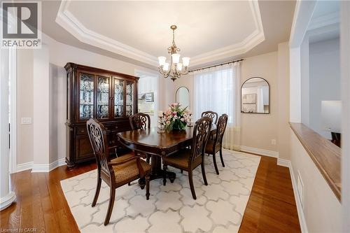 165 Alison Crescent, Oakville, ON - Indoor Photo Showing Dining Room