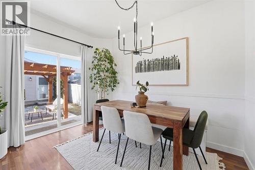 15029 5 Street Sw, Calgary, AB - Indoor Photo Showing Dining Room