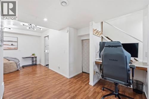 15029 5 Street Sw, Calgary, AB - Indoor