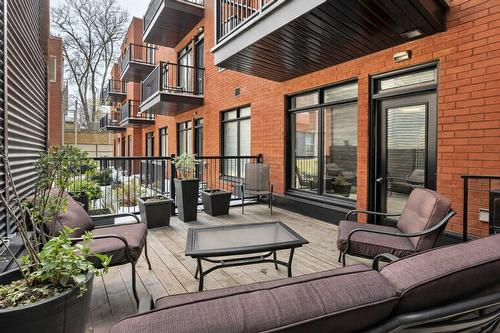 Balcon - 201-1210 Rue St-Antoine E., Montréal (Ville-Marie), QC - Outdoor With Exterior