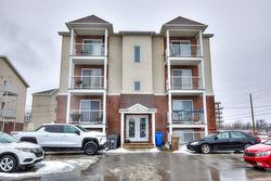 70 Av. Brown  Vaudreuil-Dorion, QC J7V 9S1