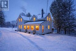 27 BURNSIDE BRIDGE ROAD  Mcdougall, ON P2A 2W9