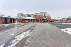 106-114-2001 Av. Victoria  Saint-Lambert, QC J4S 1H1