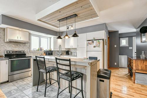 Cuisine - 2149  - 2151 Av. Du Mont-Vert, Val-David, QC - Indoor Photo Showing Kitchen