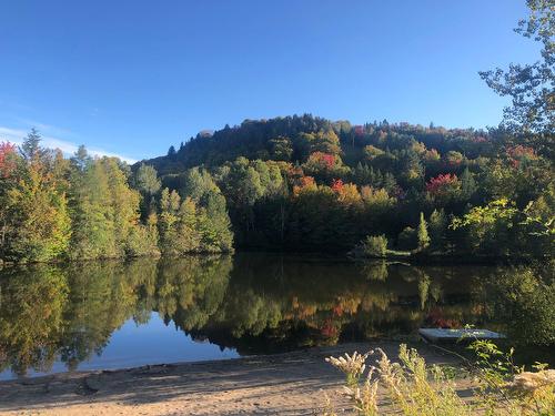 Accès au plan d'eau - 2149  - 2151 Av. Du Mont-Vert, Val-David, QC - Outdoor With View