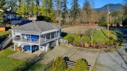3822 Gibbins Rd  Duncan, BC V9L 6E8
