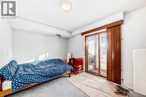 142 Hunterhorn Drive Ne, Calgary, AB - Indoor Photo Showing Bedroom