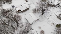 Rue Rose-Marie  Montréal (Pierrefonds-Roxboro), QC H9K 1G7