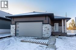 37 Terra Close  Red Deer, AB T4P 0T7