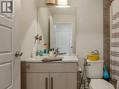 702, 210 Firelight Way W, Lethbridge, AB - Indoor Photo Showing Bathroom