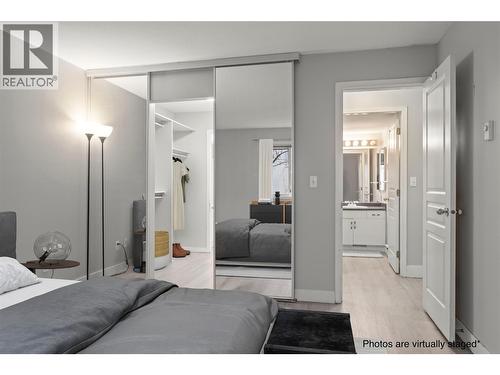 727 Houghton Road Unit# 104, Kelowna, BC - Indoor Photo Showing Bedroom