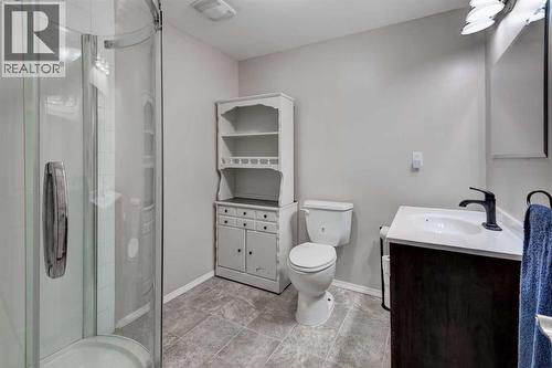 239 Chapalina Place Se, Calgary, AB - Indoor Photo Showing Bathroom