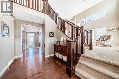 49 Crestridge View Sw, Calgary, AB 