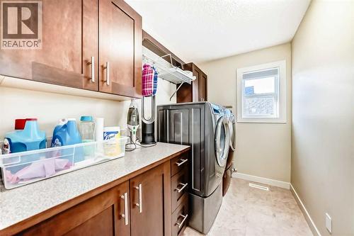 49 Crestridge View Sw, Calgary, AB 