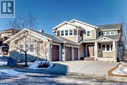 49 Crestridge View SW  Calgary, AB T3B 0M1