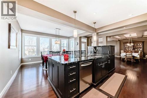 49 Crestridge View Sw, Calgary, AB - Indoor Photo Showing Kitchen With Upgraded Kitchen