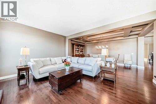 49 Crestridge View Sw, Calgary, AB 