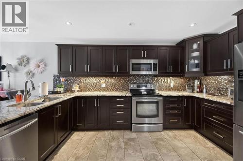 71 Jessica Street, Hamilton, ON - Indoor Photo Showing Kitchen With Double Sink With Upgraded Kitchen