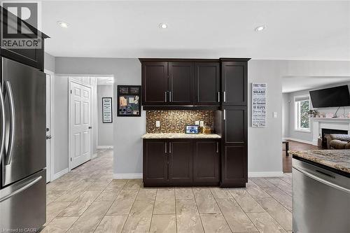 71 Jessica Street, Hamilton, ON - Indoor Photo Showing Kitchen
