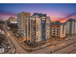 #203 9707 106 ST NW  Edmonton, AB T5K 0B7
