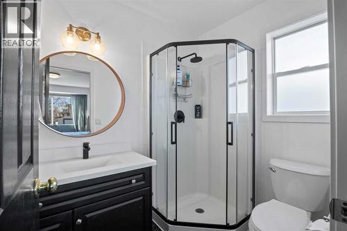 21 Wilson Road Ne, Langdon, AB - Indoor Photo Showing Bathroom