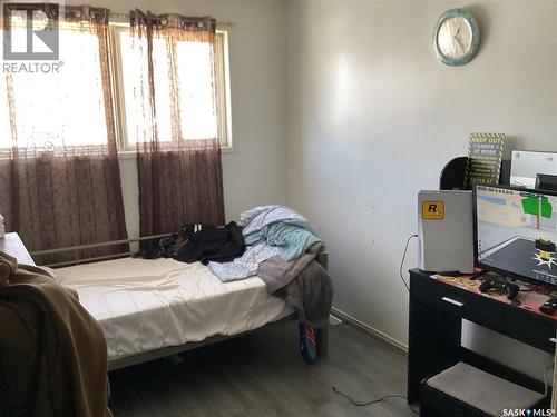 973 Argyle Street, Regina, SK - Indoor