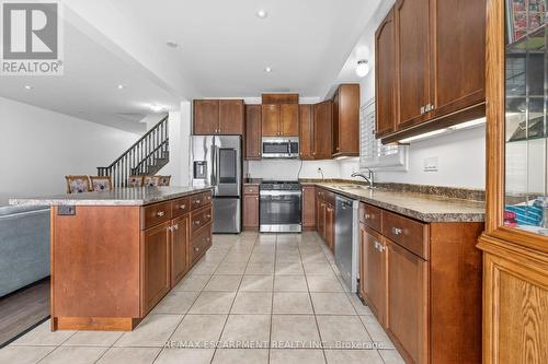 63 Chamomile Drive, Hamilton, ON - Indoor Photo Showing Kitchen