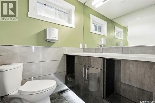3601 Grassick Avenue, Regina, SK - Indoor Photo Showing Bathroom