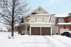 801 FEATHER MOSS WAY  Ottawa, ON K1V 1X3