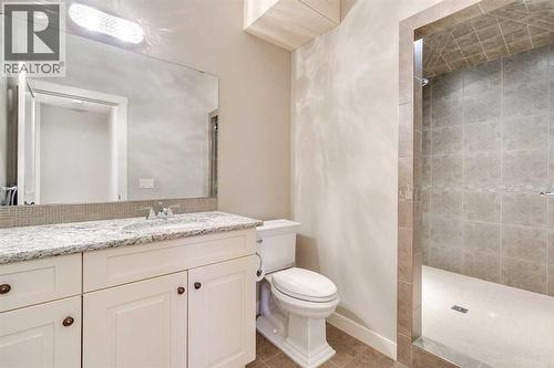 215 Patton Court Sw, Calgary, AB - Indoor Photo Showing Bathroom