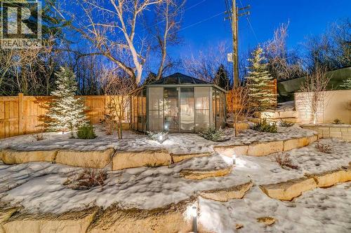 215 Patton Court Sw, Calgary, AB - Outdoor
