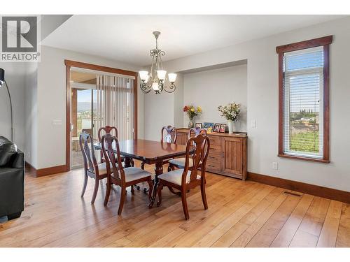 1720 Morrison Road, Kelowna, BC - Indoor Photo Showing Dining Room