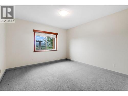 1720 Morrison Road, Kelowna, BC - Indoor Photo Showing Other Room