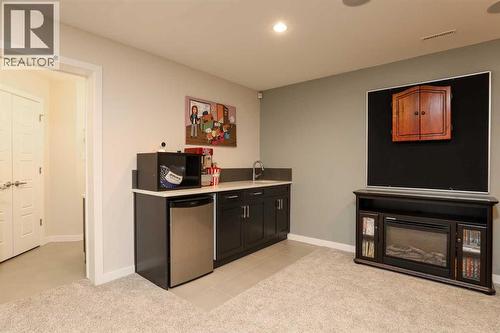 711 Moonlight Crescent W, Lethbridge, AB - Indoor