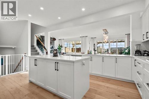 116 Ranchers View, Okotoks, AB - Indoor Photo Showing Kitchen