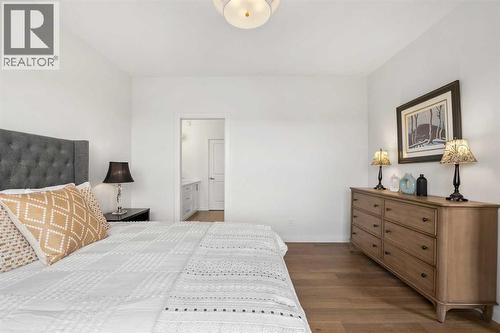 218 Mitchell Heath Nw, Calgary, AB 