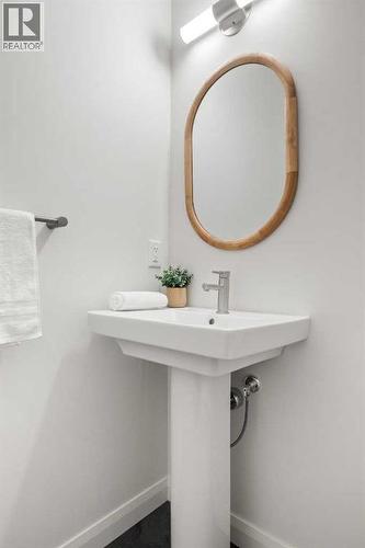 218 Mitchell Heath Nw, Calgary, AB 