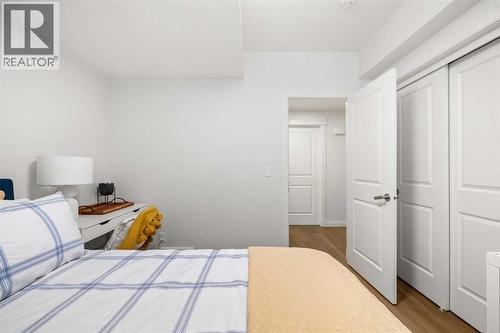 218 Mitchell Heath Nw, Calgary, AB 