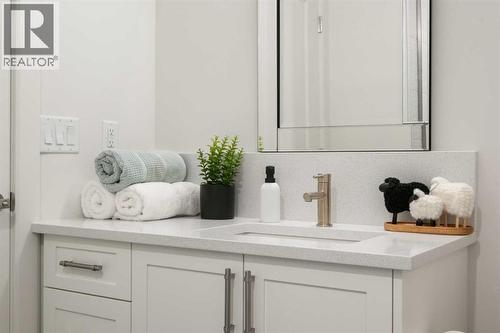 218 Mitchell Heath Nw, Calgary, AB 