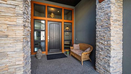 4134 Camelback Way, Vernon, BC - Outdoor