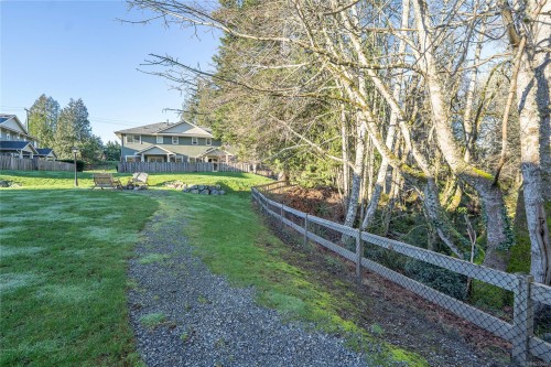 2121 Charters Rd, Sooke, BC - Outdoor