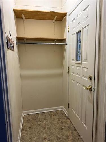 158 Kitson St, Winnipeg, MB 