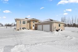 31 Kalem Road  Lorette, MB R0A 0T4