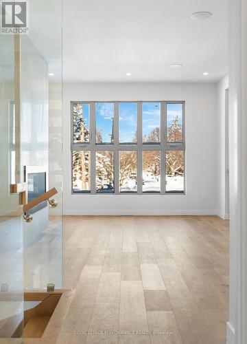 426 Avondale Avenue, Ottawa, ON - Indoor Photo Showing Other Room