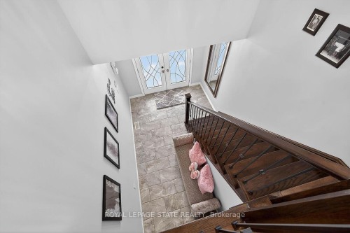 71 Jessica Street, Hamilton, ON - Indoor Photo Showing Other Room